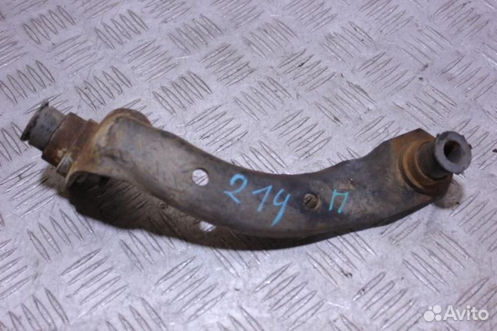 Кронштейн передней балки Renault Scenic 2003 2009