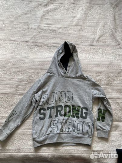 Кофта с капюшоном для мальчика