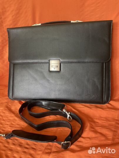 Портфель мужской