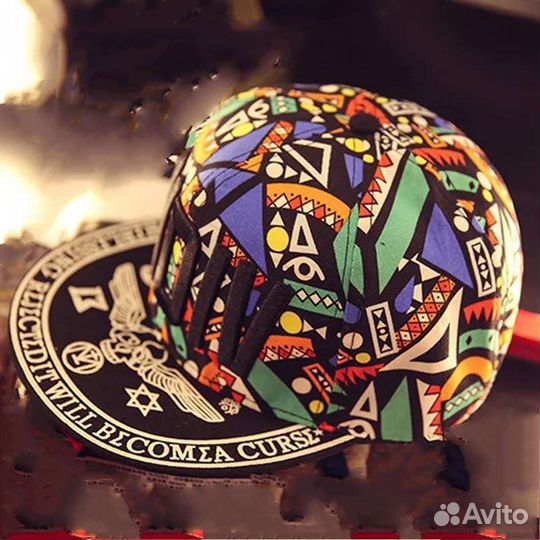 Бейсболка новая