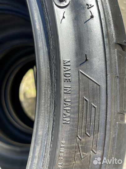 Nitto NT555 Extreme ZR 245/35 R20 и 275/30 R20