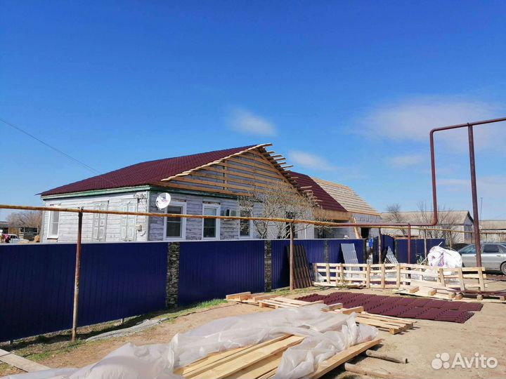 Бригада строителей