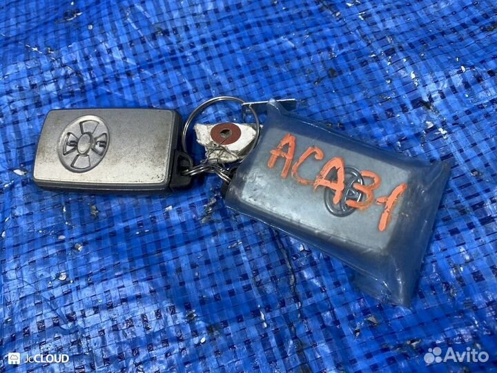 Ключ зажигания на toyota RAV4 ACA31 2azfe