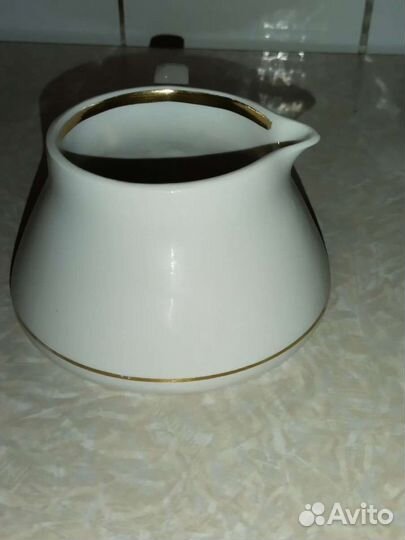 Молочник дулево