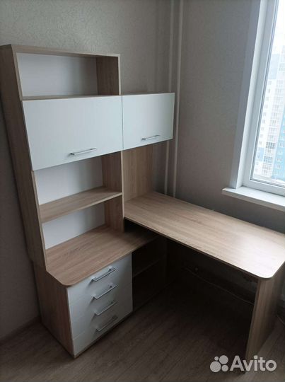 Угловой письменный стол бу