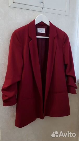 Пиджак женский 40 -42 раз. цвет спелая вишня