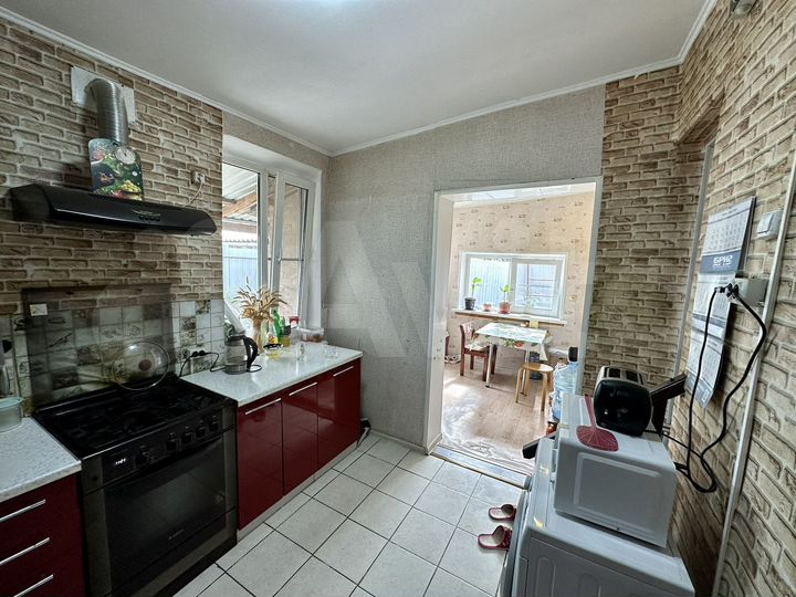 Дом 81 м² на участке 2,5 сот.