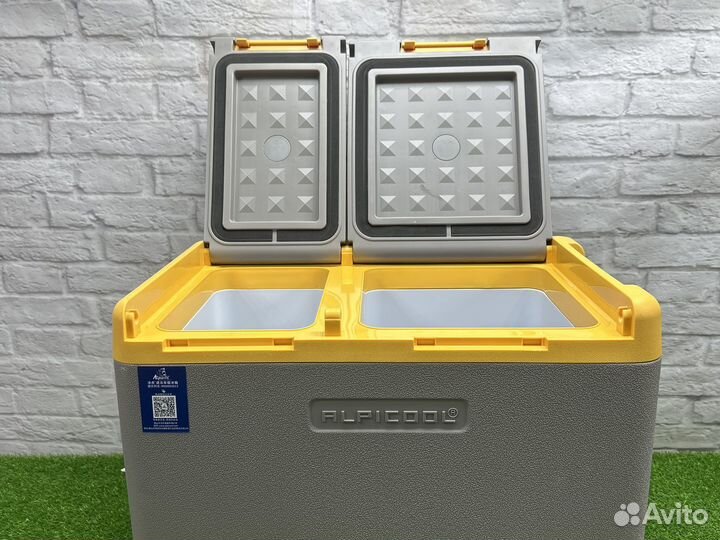 Автохолодильник 55л двухкамерный Alpicool CLD55