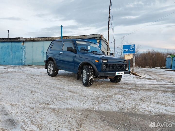 LADA 4x4 (Нива) 1.7 МТ, 2011, 102 500 км
