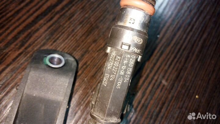 Рено логан топливная рампа с форсунками