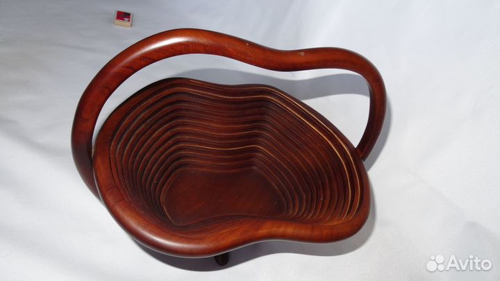 Складная корзина из дерева