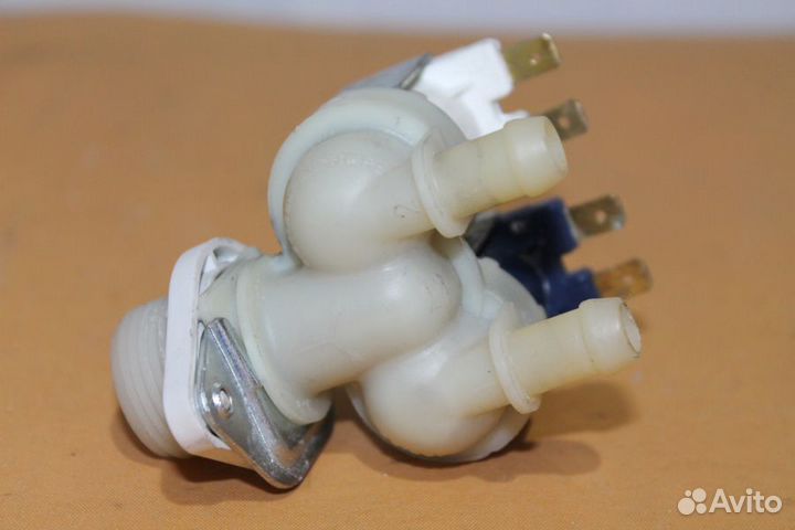 Клапан подачи воды Candy 41021103 бу. 5800