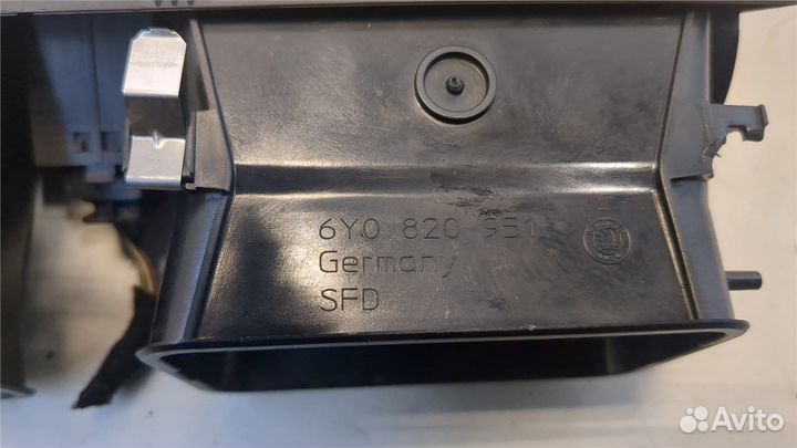 Дефлектор обдува салона Skoda Fabia, 2002