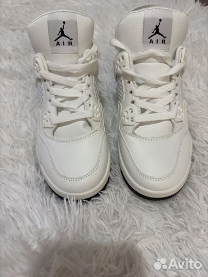 Кроссовки nike air jordan женские