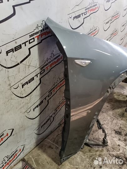 Крыло BMW X5 E70 51650430322 51657178396 переднее правое 1 модель пластик серый DY377