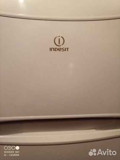 Холодильник бу indesit