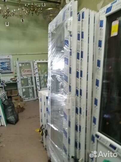 Пластиковые двери 210х90 входные