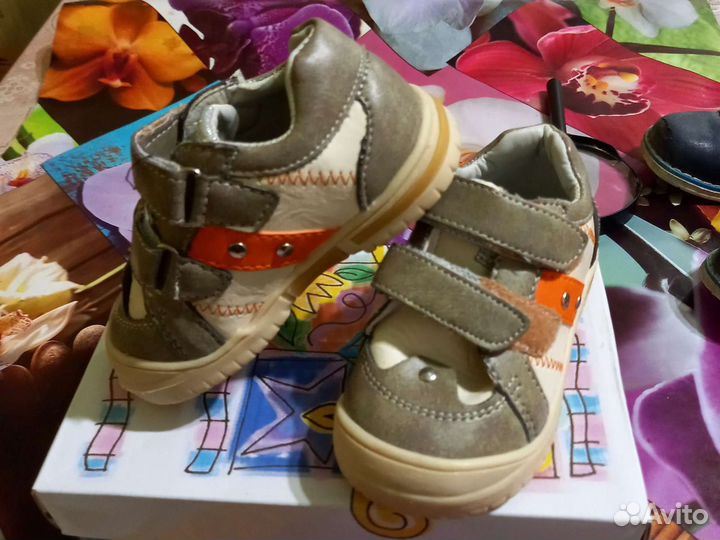 Детская обувь для мальчика новая