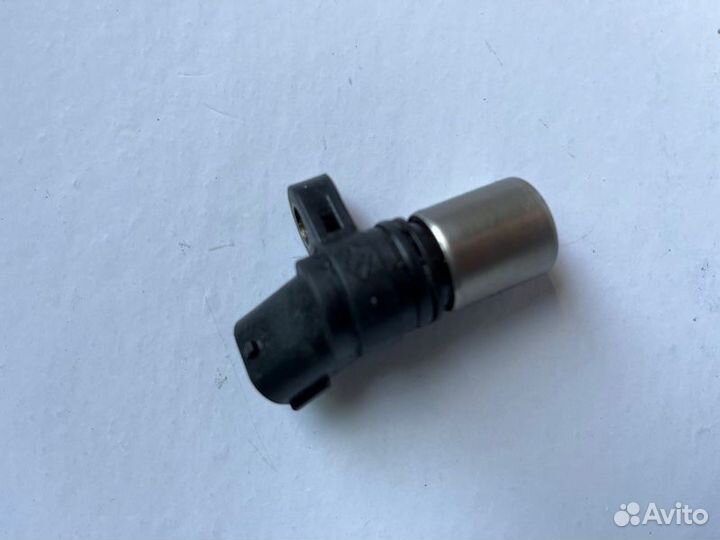 Датчик распредвала правый Subaru Impreza GDA