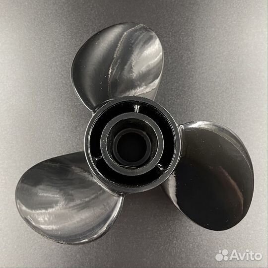 Гребной винт без втулки 20-35 л.с. (3x10-1/8x14) V