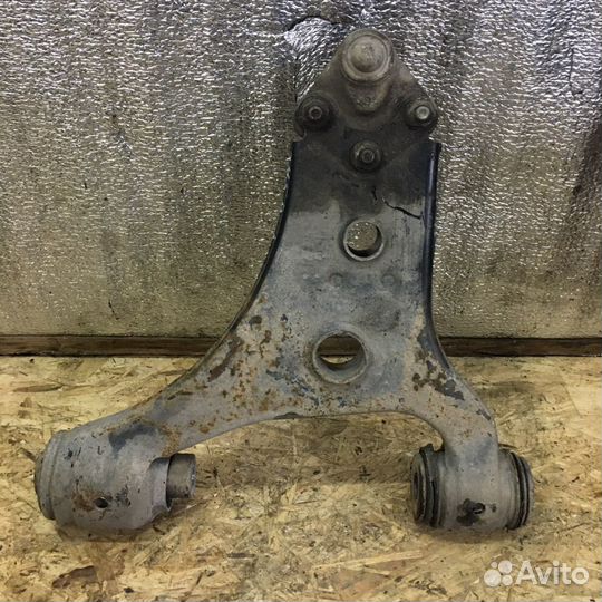 Рычаг передний Mercedes w245