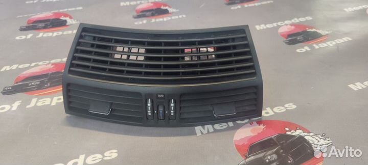 Центральный воздуховод w220 Mercedes-Benz