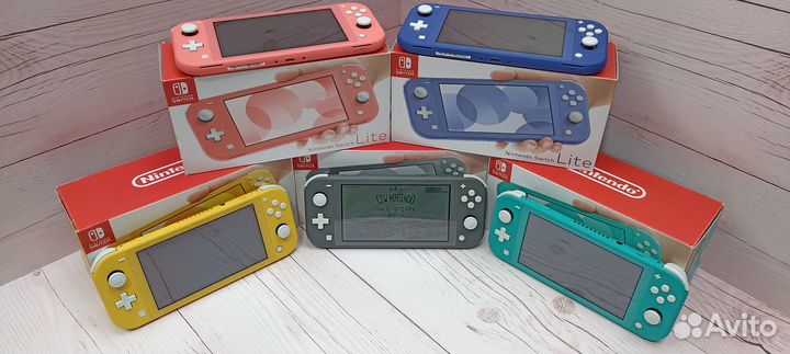 Nintendo Switch Lite + Прошитые/Чипованные