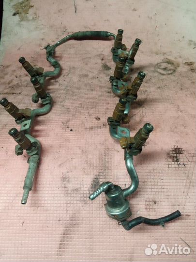 Топливная рейка Ауди А8 д3