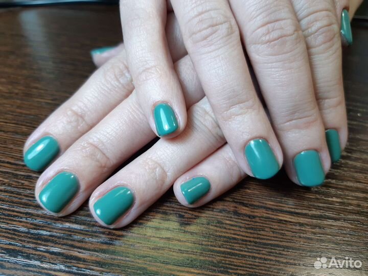 Маникюр и педикюр