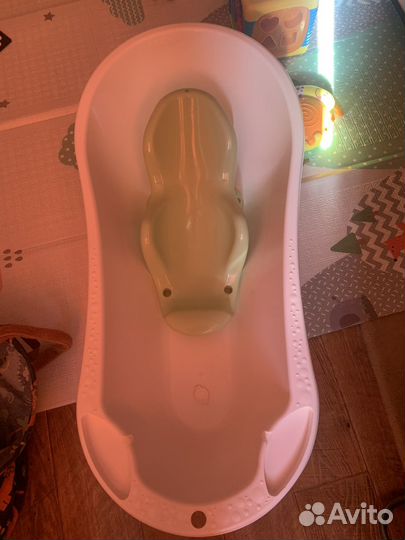 Ванночка для купания с горкой