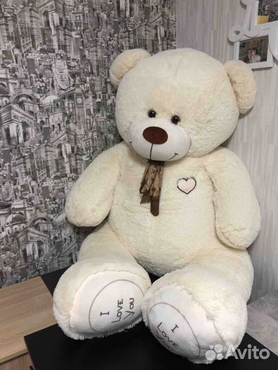 Плюшевый медведь