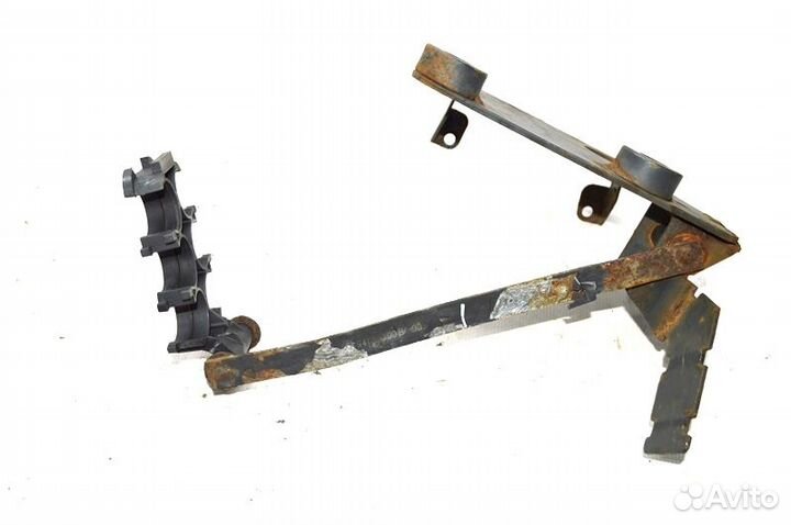 Кронштейн проводки mercedes-benz Actros MP2/MP3 18