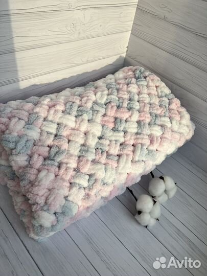 Плед детский вязаный