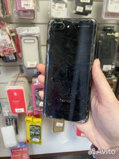 HONOR 10, 4/64 ГБ