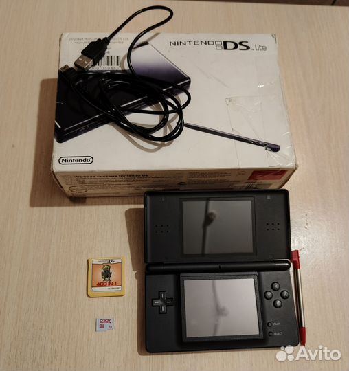 Nintendo DS lite