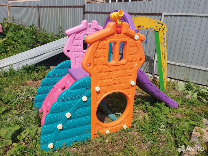 Детская горка пластиковая уличная