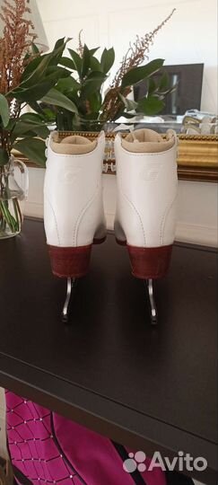 Коньки фигурные Graf Etude детские 26р+ аксессуары