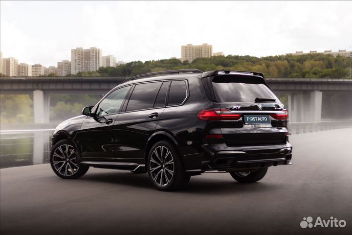 Аренда BMW X7 40i