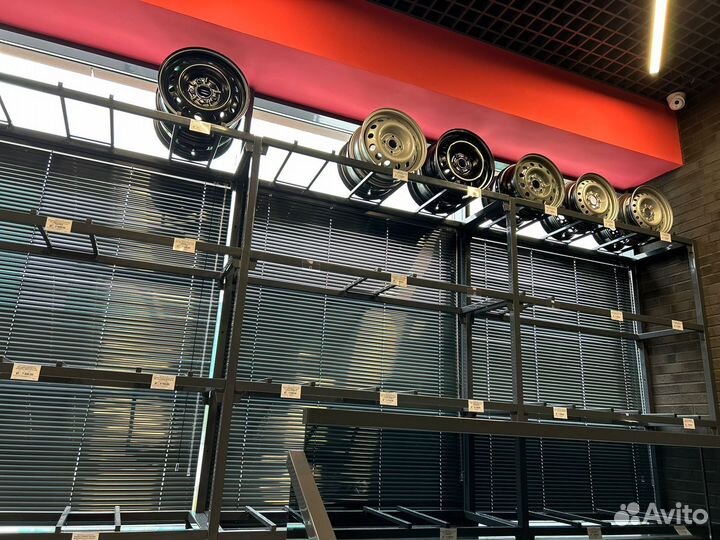 Жалюзи горизонтальные