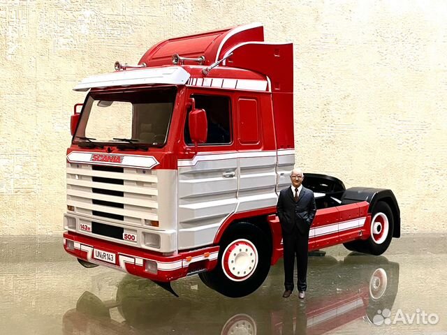 Коллекционная модель Scania 143 1:18 Road Kings