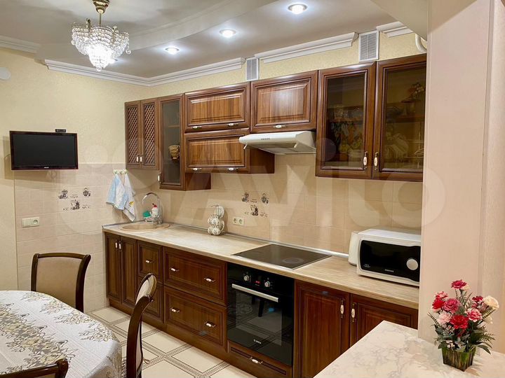 3-к. квартира, 75 м², 5/14 эт.