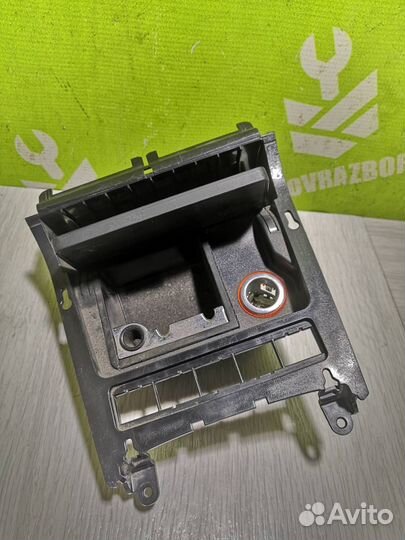 Пепельница передняя Фольксваген Гольф 6