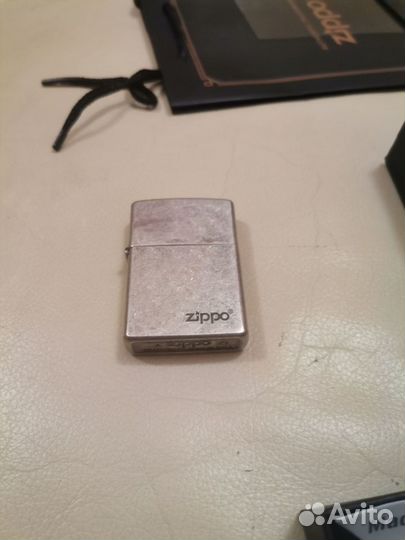 Зажигалка бензиновая zippo