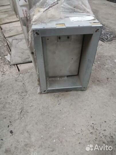 Вентиляционный клапан с электроприводом 300200