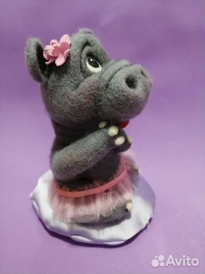 Игрушка бегемот валяный из шерсти