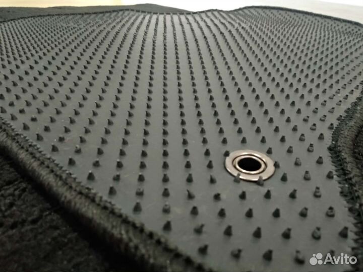 Оригинальные коврики на Nissan Note E-Power (E12)