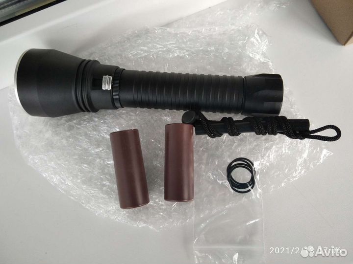 Фонарь подводный