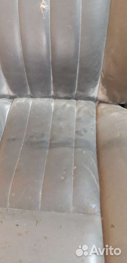 Dodge Durango 2 передние кресла