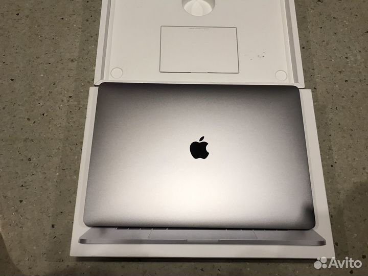 Macbook pro 15 2019