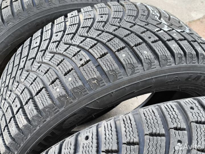 Michelin X-Ice North XIN2 235/55 R19 и 255/50 R19 107T